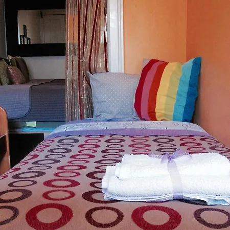 Istanbul Hostel *
