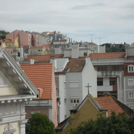 Istanbul * Lissabon